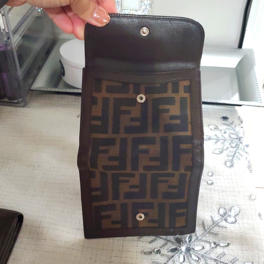 Fendi Zucca Compact Wallet Tobacco Unisex - Picture 5 of 16